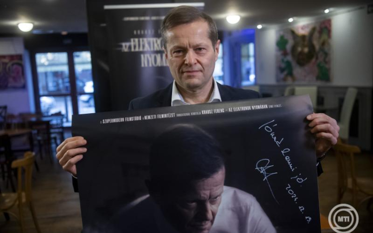 Krausz Ferenc életútjáról készült dokumentumfilm